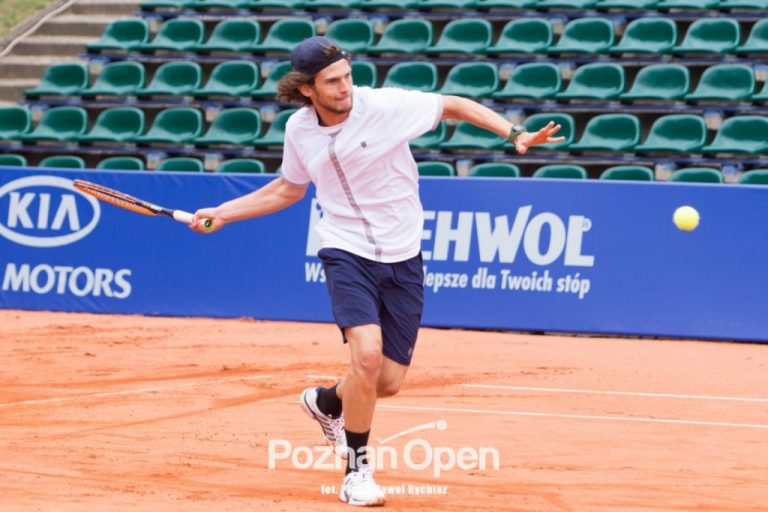 Pedro Sousa impedido de atingir os ‘quartos’