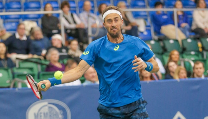 Steve Johnson arrasa as bolas… de Robin Soderling