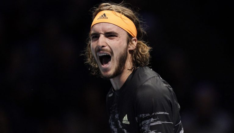 Tsitsipas derrota Thiem em duelo fantástico nas ATP Finals e vence o título mais importante da carreira