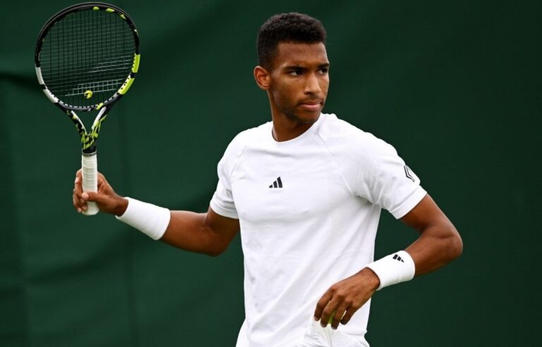Aliassime confirma maus sinais e despede-se de Wimbledon na estreia