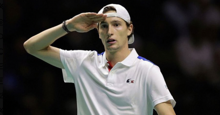 Humbert volta aos títulos em Metz e acaba a época no top 20 ATP