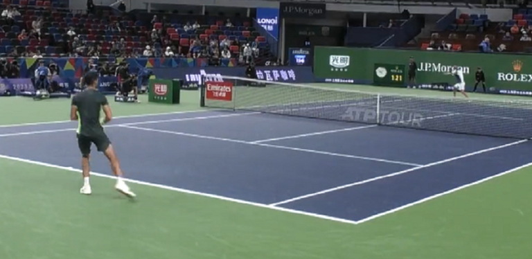 [VÍDEO] Alcaraz e Evans levam Xangai à loucura com pontos destes