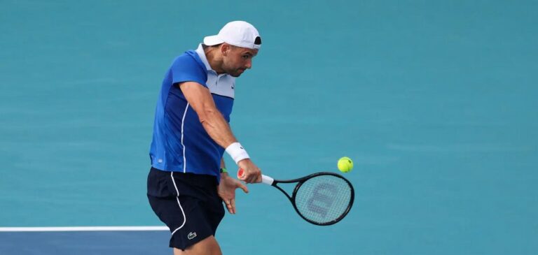 Dimitrov bate Hurkacz em grande batalha e marca duelo com Alcaraz nos ‘quartos’ em Miami