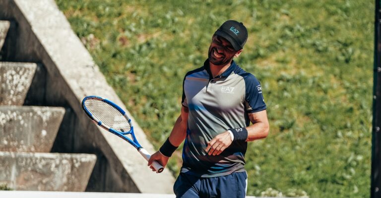 Fognini acerta no vice-presidente da FPT e escapa milagrosamente à desqualificação em Oeiras