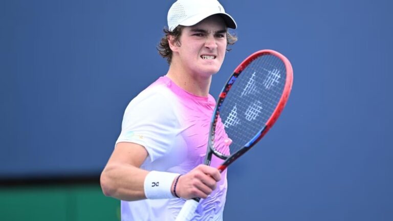 João Fonseca celebra vaga nas Next Gen Finals: «Era um grande objetivo»