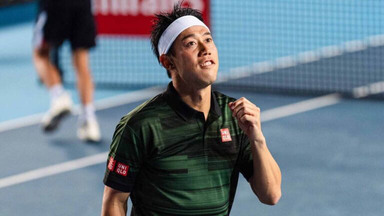 Nishikori rendido a Sinner: «Para mim, tem o estilo de jogo perfeito»
