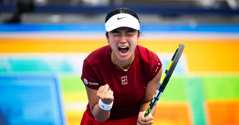 Eala incrédula com vitória sobre Swiatek: «Estou nas nuvens!»