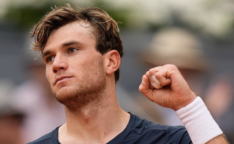 Draper atropela Paul e Arnaldi bate Tiafoe rumo aos ‘quartos’ em Madrid