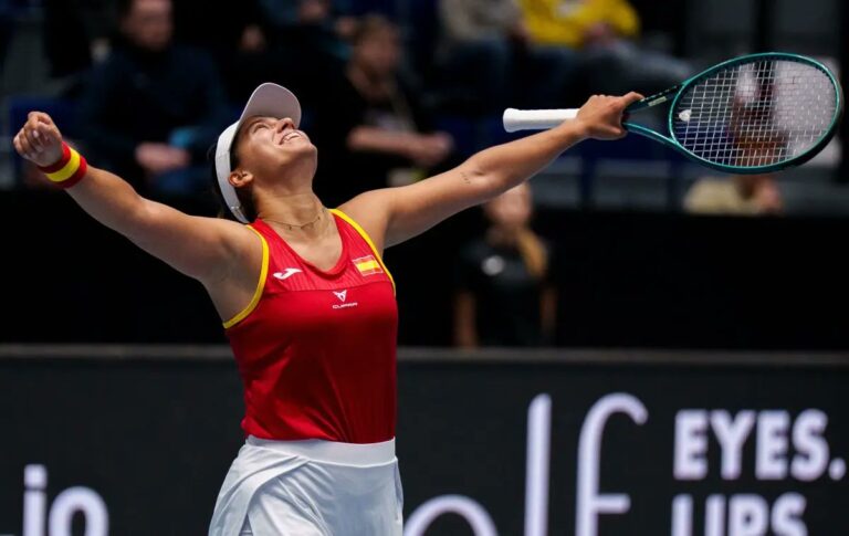 Espanha, Ucrânia e Grã-Bretanha carimbam bilhetes para as Billie Jean King Cup Finals