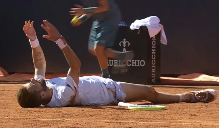 Moutet eufórico após batalha épica com Rune: «Lutei imenso comigo mesmo»