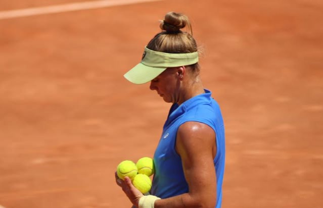 Laura Pigossi ameaça reação épica, mas para nas semifinais do ITF de Blois