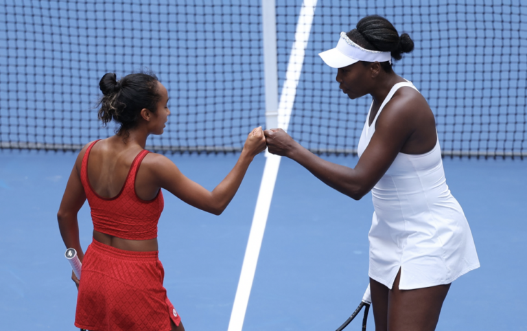 Cuidado com ela! Venus joga muito ao lado de Fernandez e elimina sextas favoritas no US Open