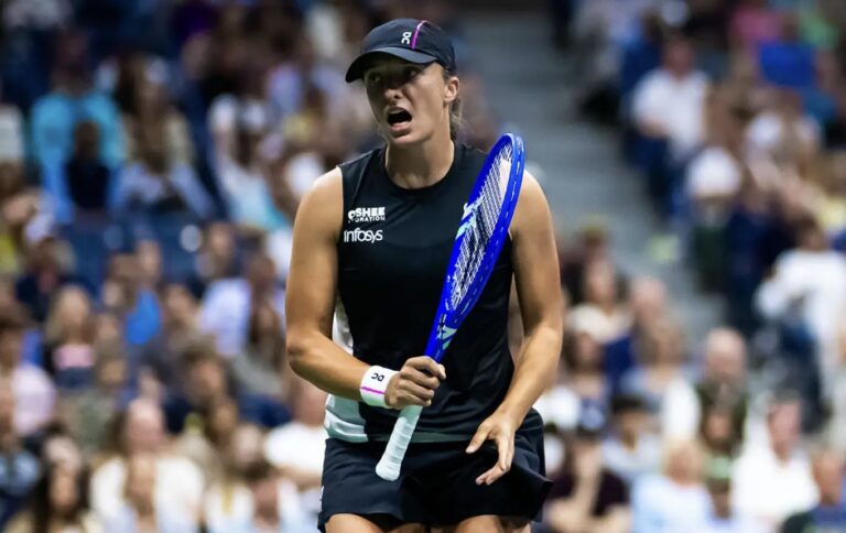 Świątek vira primeiro set perdido e derrota Kalinskaya rumo aos ‘oitavos’ do US Open