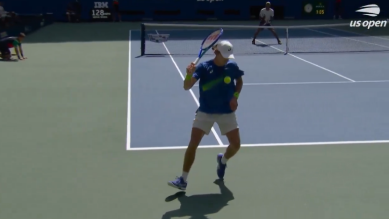 [VÍDEO] De Minaur foi eliminado mas protagonizou um dos pontos do US Open