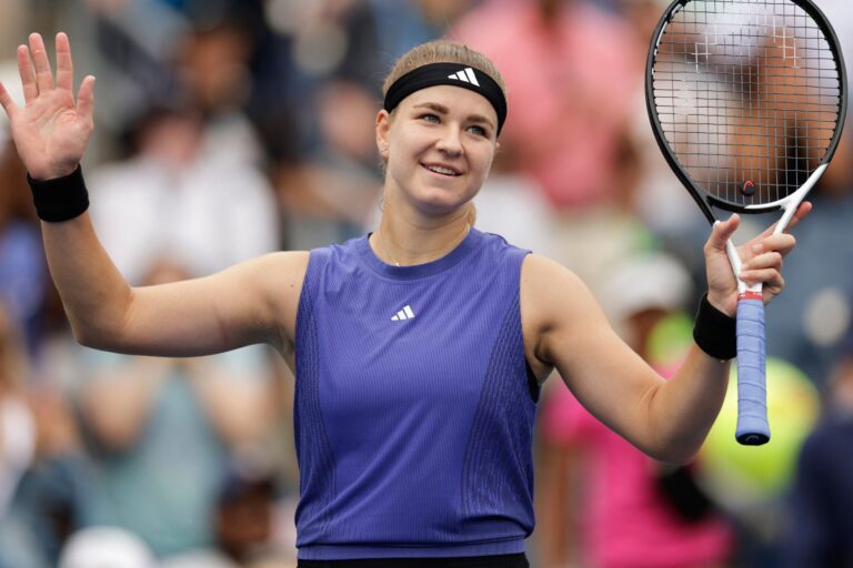 Muchova e Bencic somam triunfos convincentes em Pequim, Ostapenko volta a desiludir