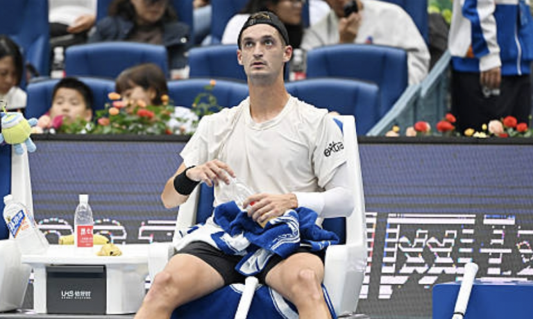 Atmane relata situação aflitiva em Xangai: «Entrei em pânico, nem sabia que dia era»