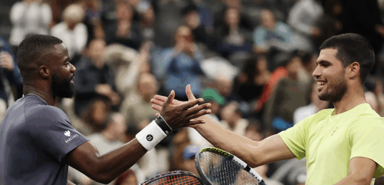 Tiafoe derrota Alcaraz num animado encontro de exibição em New Jersey