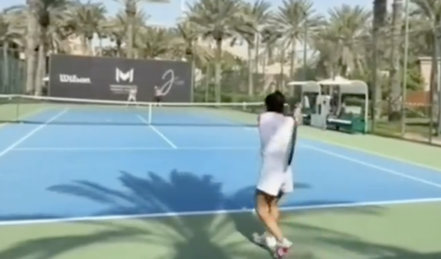 [VÍDEO] Sinner surpreende e treina com… Halep para preparar a nova temporada