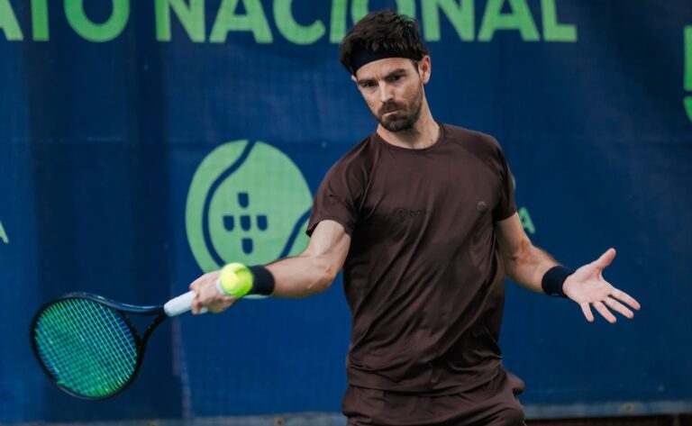 Elias e Domingues perdem em Vila Real de Santo António e deixam quadro sem portugueses