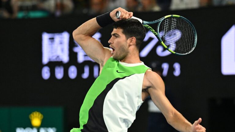 Alcaraz pede respeito por Samuel Lopez: «É o melhor treinador do mundo»