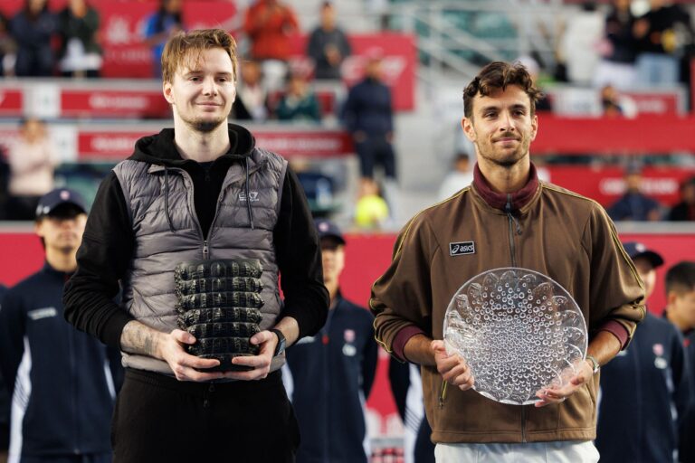 Eis o novo top 10 ATP com uma estreia absoluta e um máximo de carreira