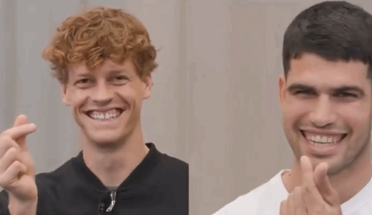 [VÍDEO] Alcaraz aventura-se a falar coreano e Sinner… desmancha-se a rir