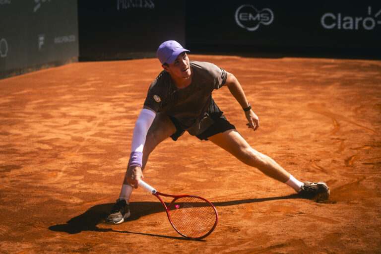Thiago Monteiro fura o qualificatório do Rio Open e vai desafiar… João Fonseca na estreia