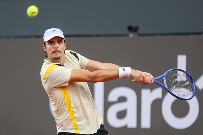 Jaime Faria exibe-se em bom plano mas despede-se novamente nos ‘quartos’ do Rio Open