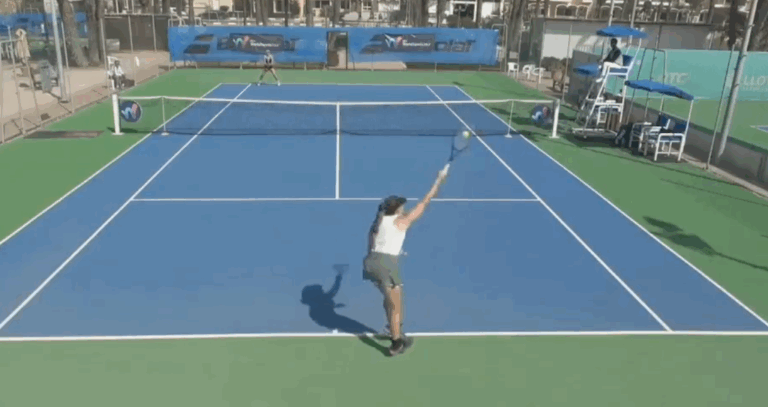 [VÍDEO] O serviço mais feio do Mundo continua a fazer ‘furor’ no circuito ITF