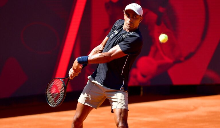 Quali do Rio Open: Thiago Monteiro brilha contra principal favorito; Igor Marcondes avança em sets diretos