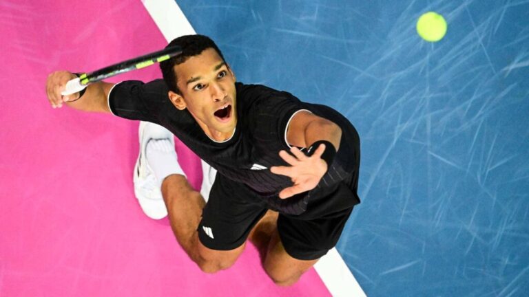 Auger-Aliassime despacha Fils e volta às meias-finais em Montpellier